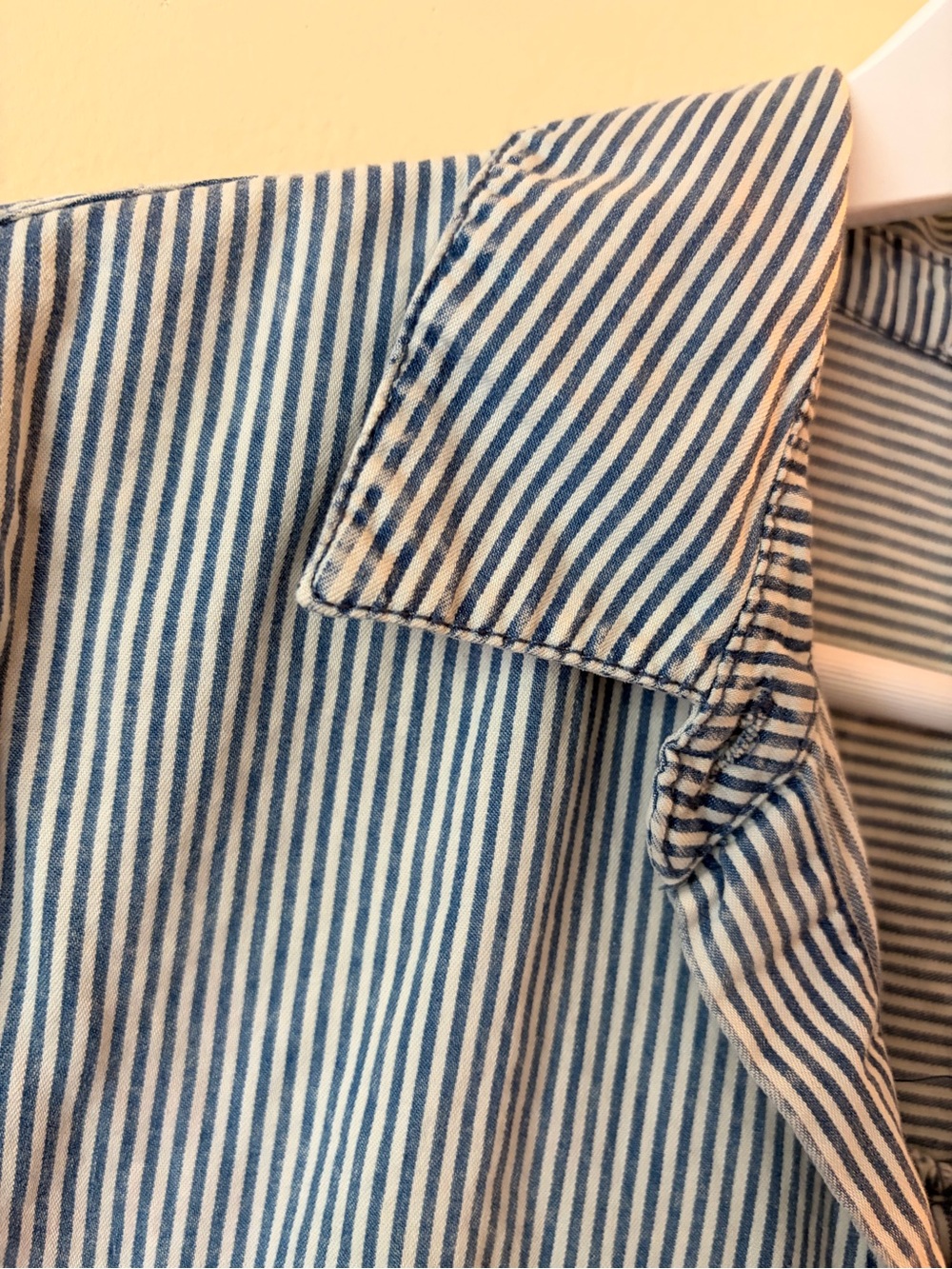 Striped Blue Short-Sleeve 100% Cotton Shirt. Women’s M summer / spring/ fall top - Picture 4 of 12